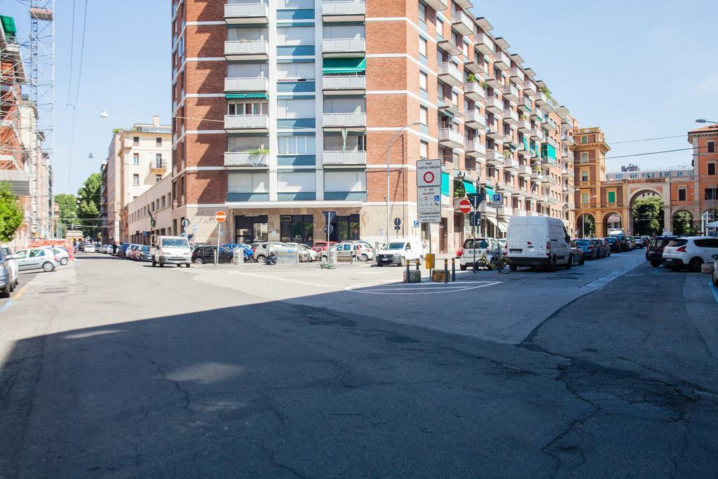 Astoria Suite Apartments Болонья Екстер'єр фото