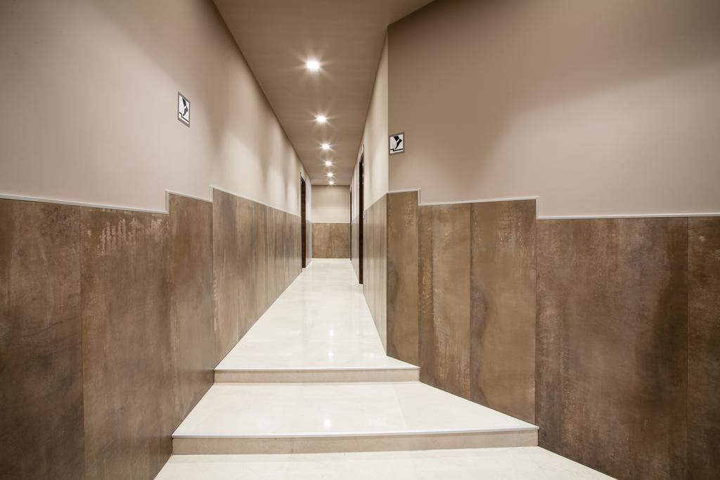 Astoria Suite Apartments Болонья Екстер'єр фото