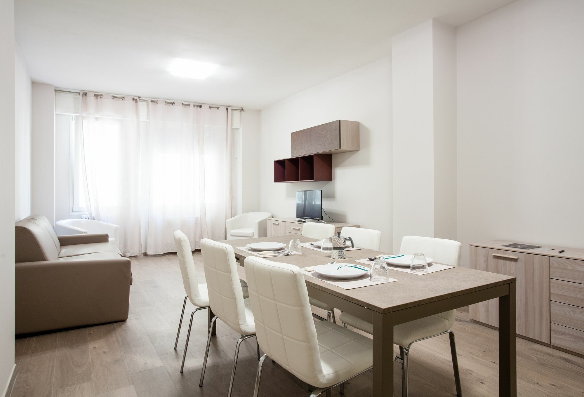Astoria Suite Apartments Болонья Екстер'єр фото