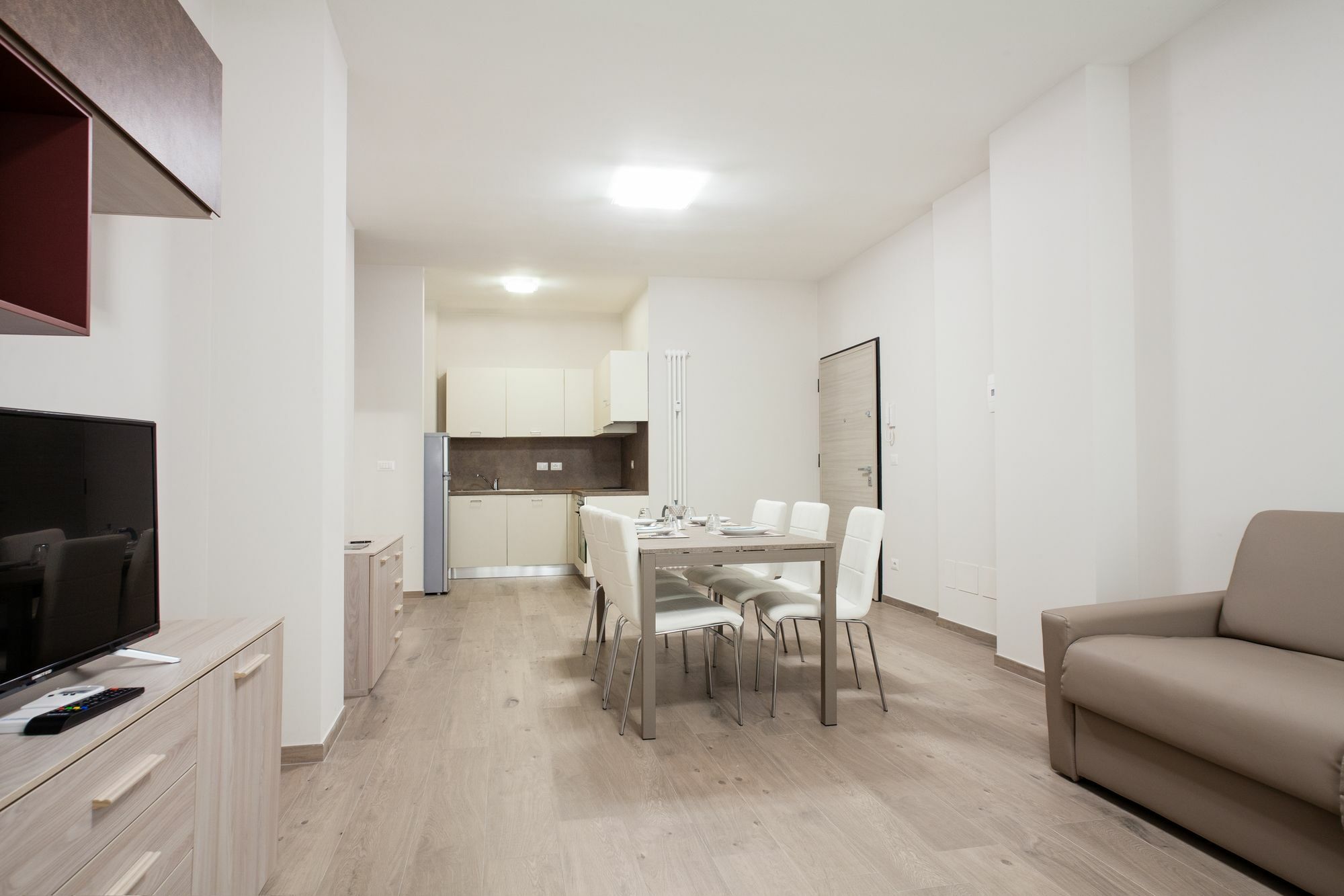 Astoria Suite Apartments Болонья Екстер'єр фото