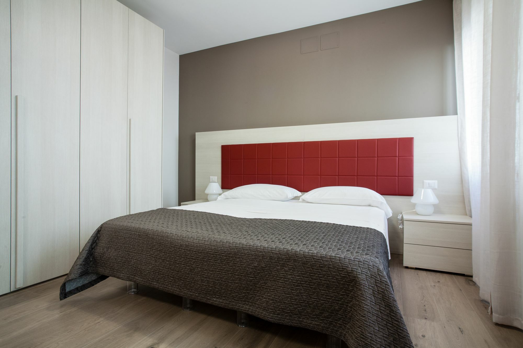 Astoria Suite Apartments Болонья Екстер'єр фото