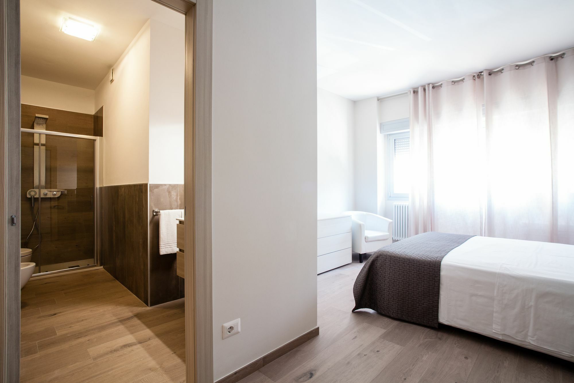 Astoria Suite Apartments Болонья Екстер'єр фото